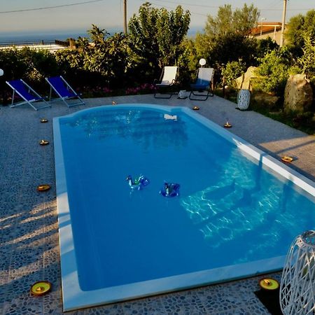 * * * Villa Annalisa * * * Кастельдачча Екстер'єр фото