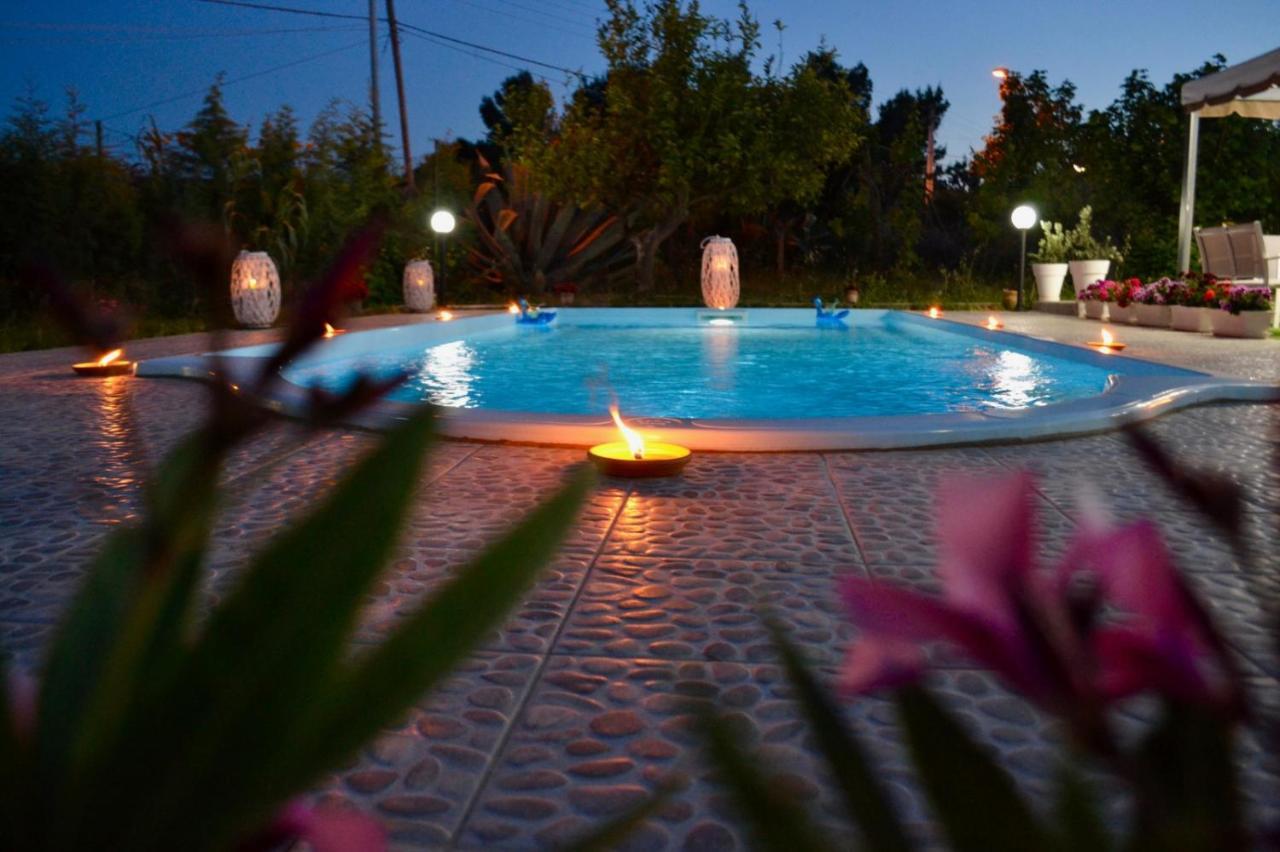 * * * Villa Annalisa * * * Кастельдачча Екстер'єр фото